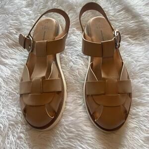 Time and Tru tan and white leather platform sandals